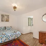 בית נופש Cueva La Umbria Vacacional *